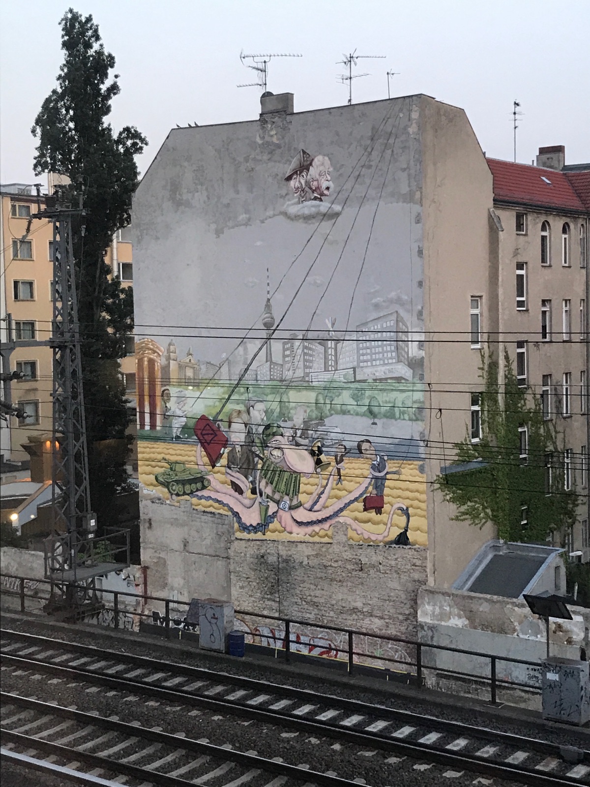 Near Hampton by Hilton Berlin