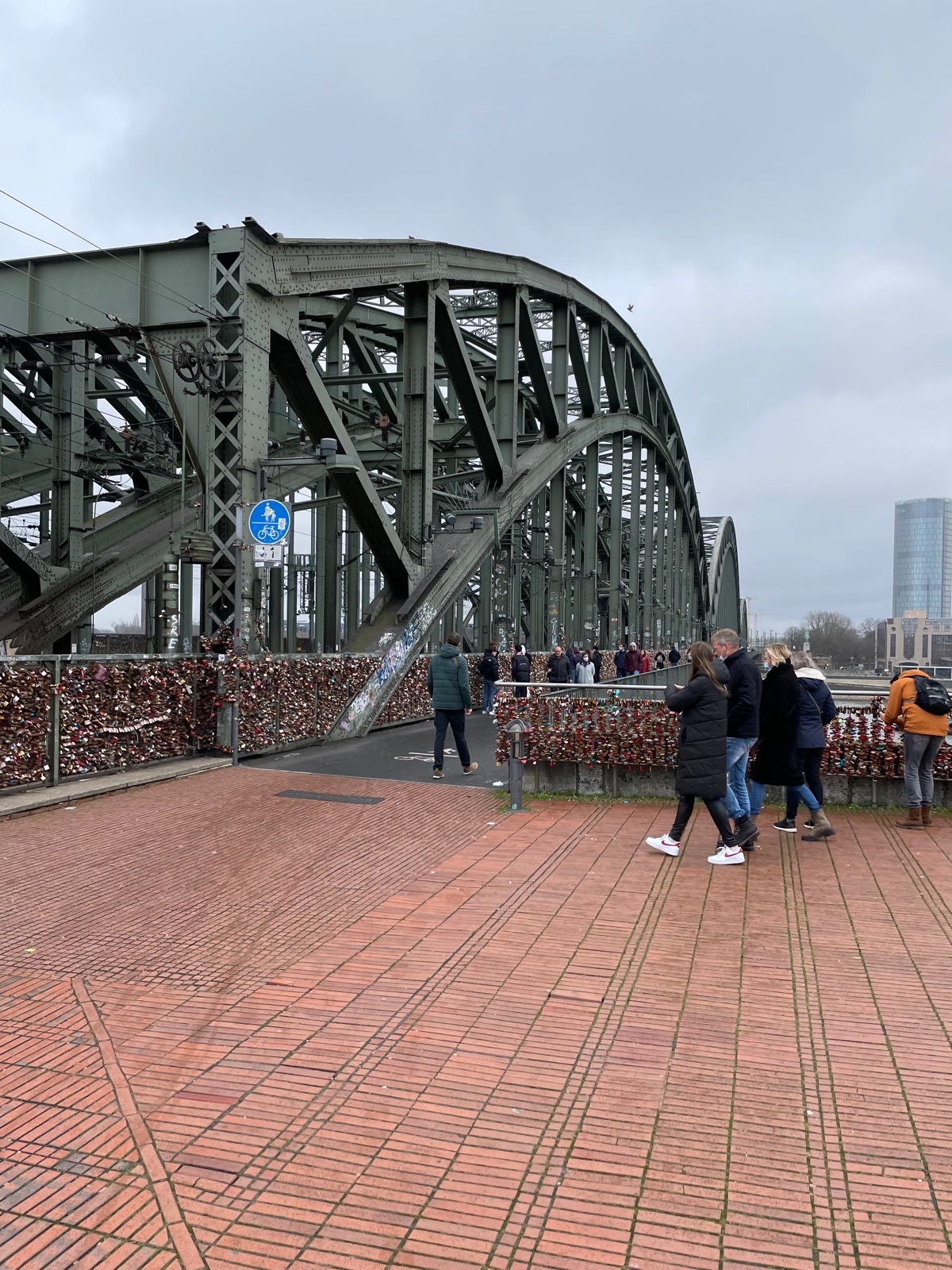 Hohenzollernbrücke
