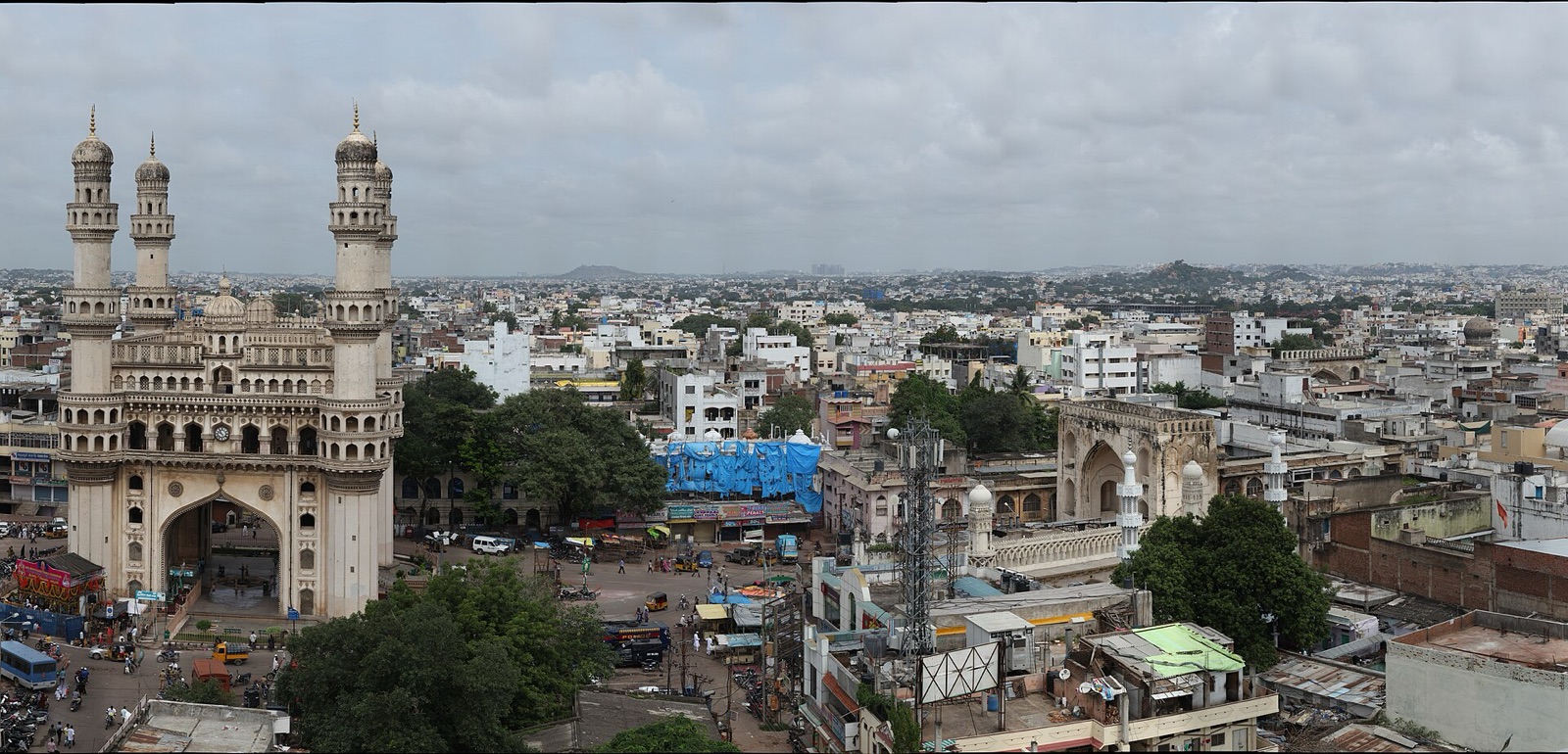 Hyderabad skyline featuring Charminar