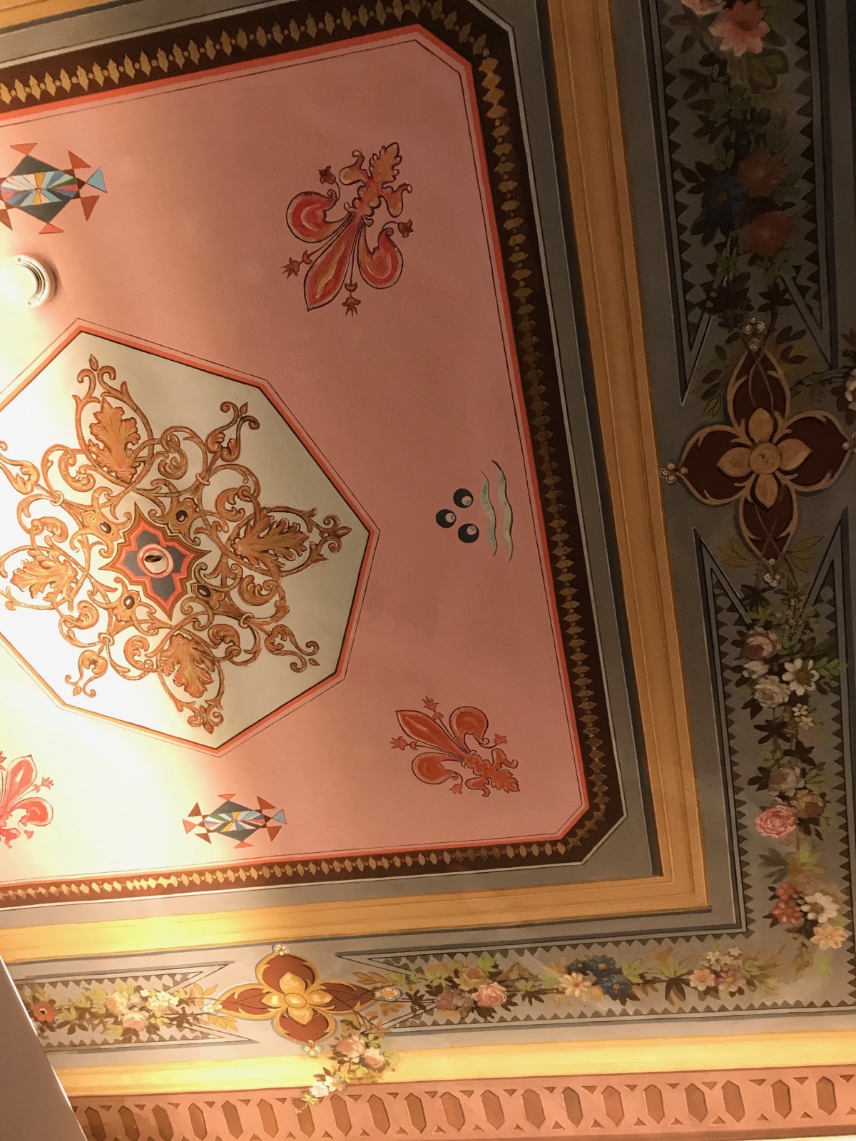 Hotel Ferrucci — ornate painted ceiling
