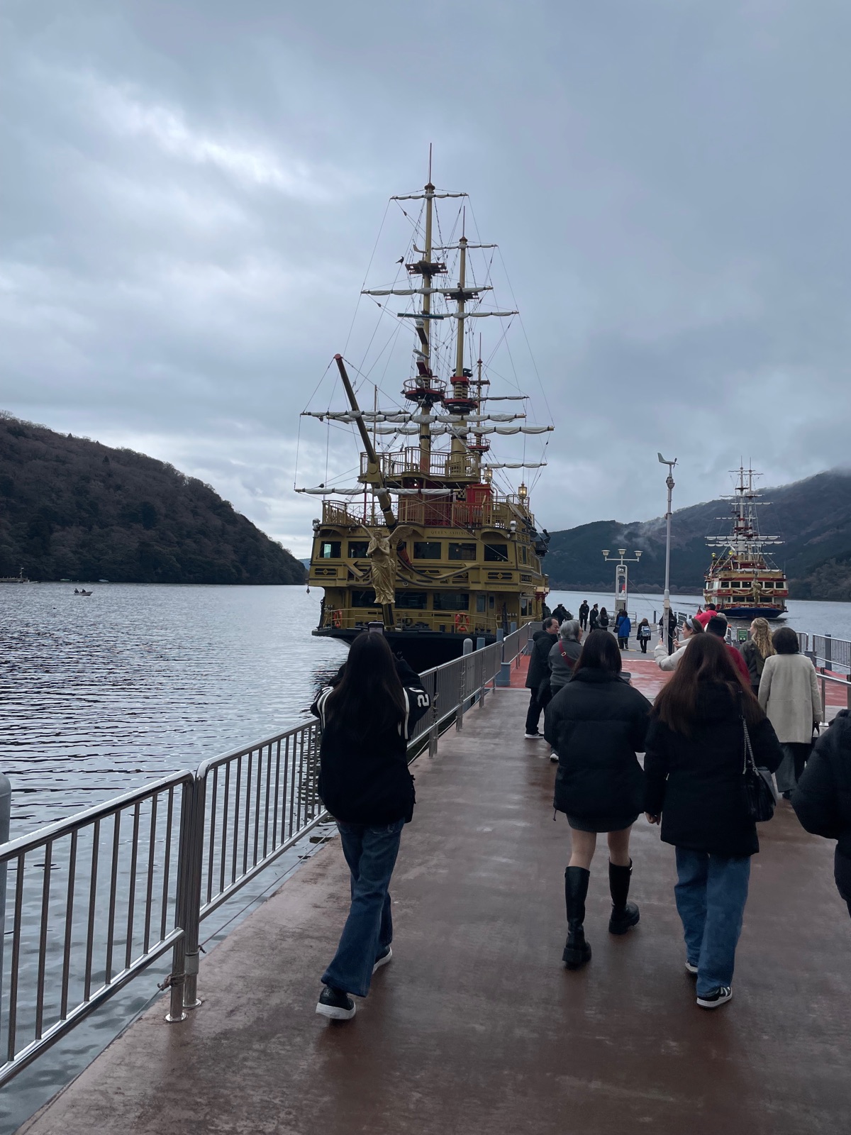 Lake Ashi Sightseeing Cruise