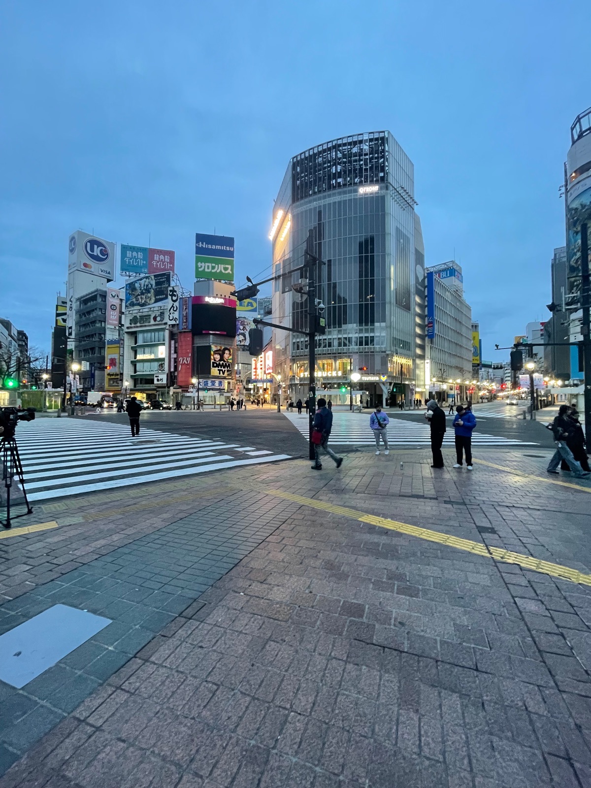 Shibuya Scramble Crossing