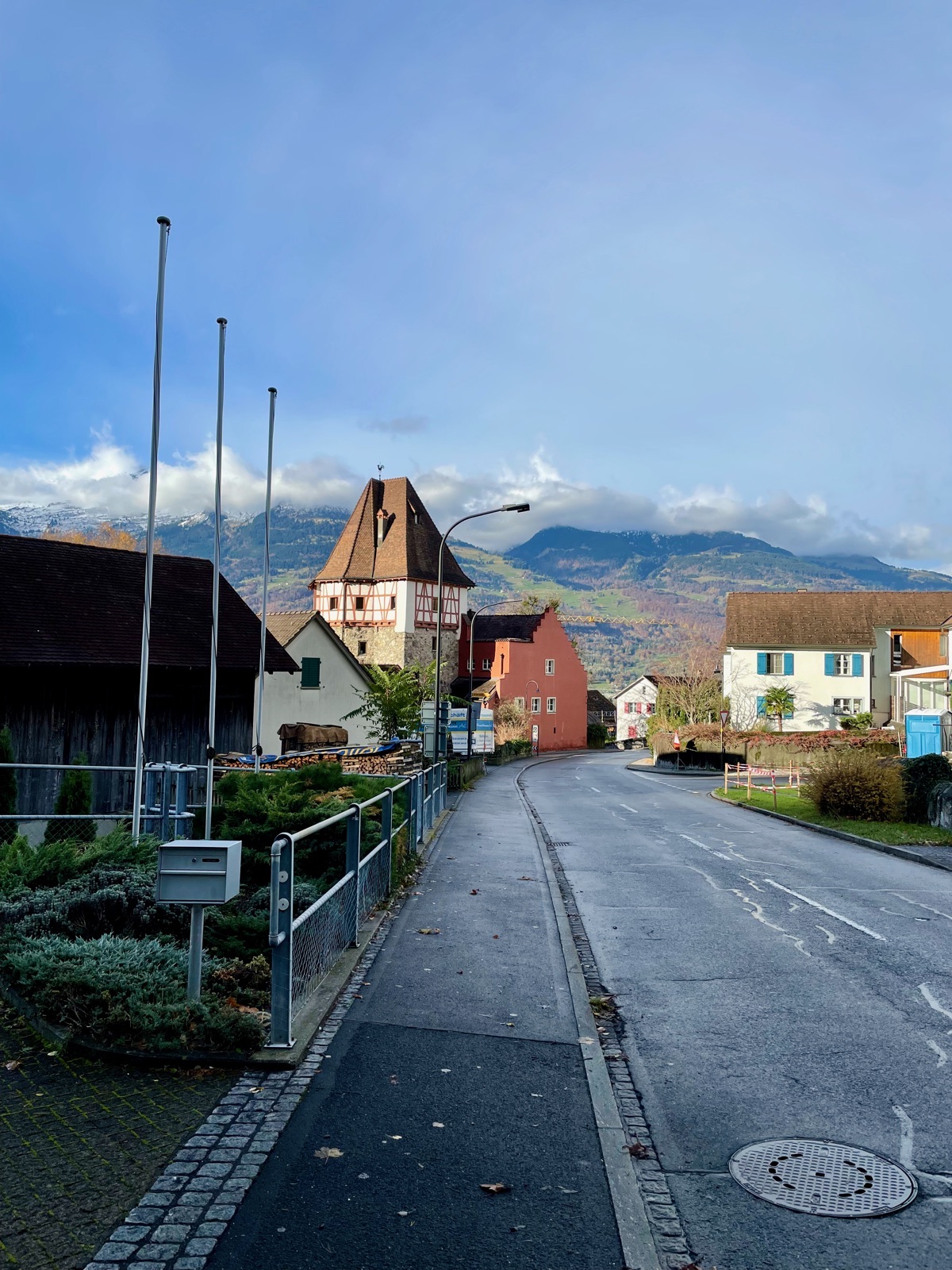 Red House (Rotes Haus)